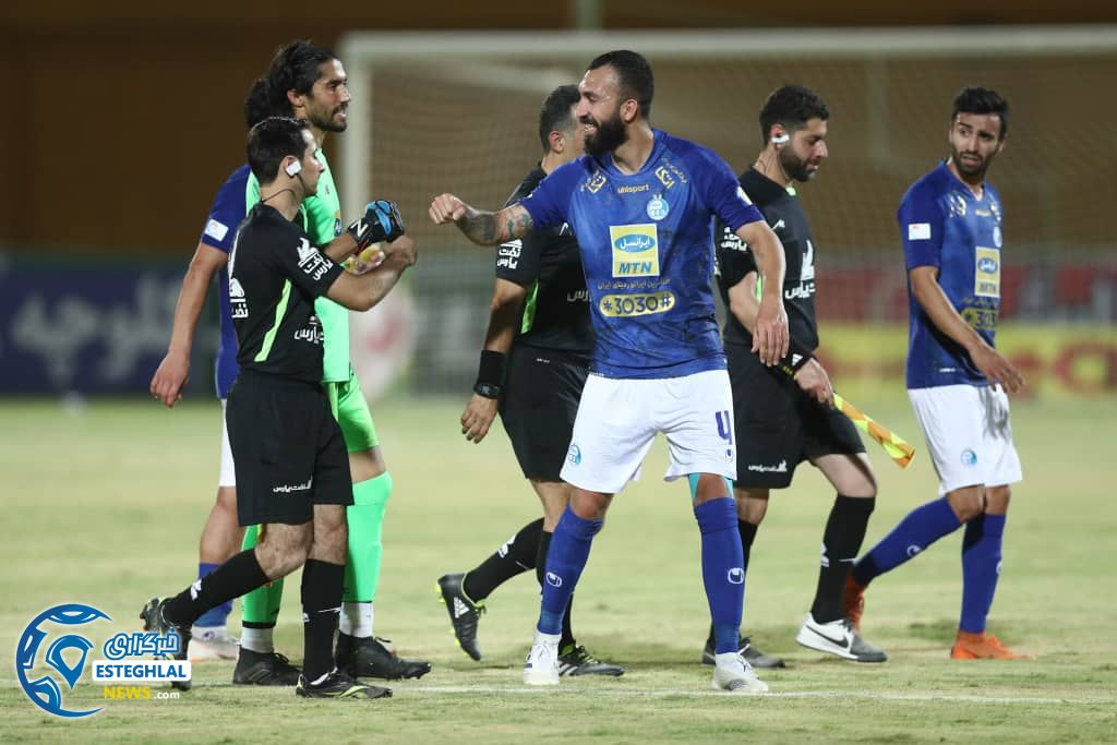 دیدار نفت و استقلال