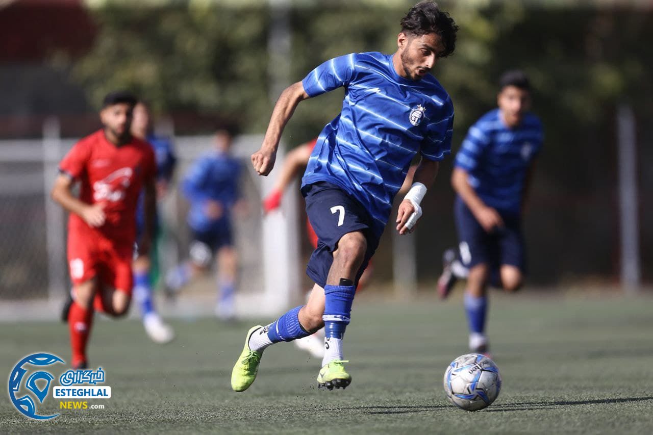 آکادمی استقلال