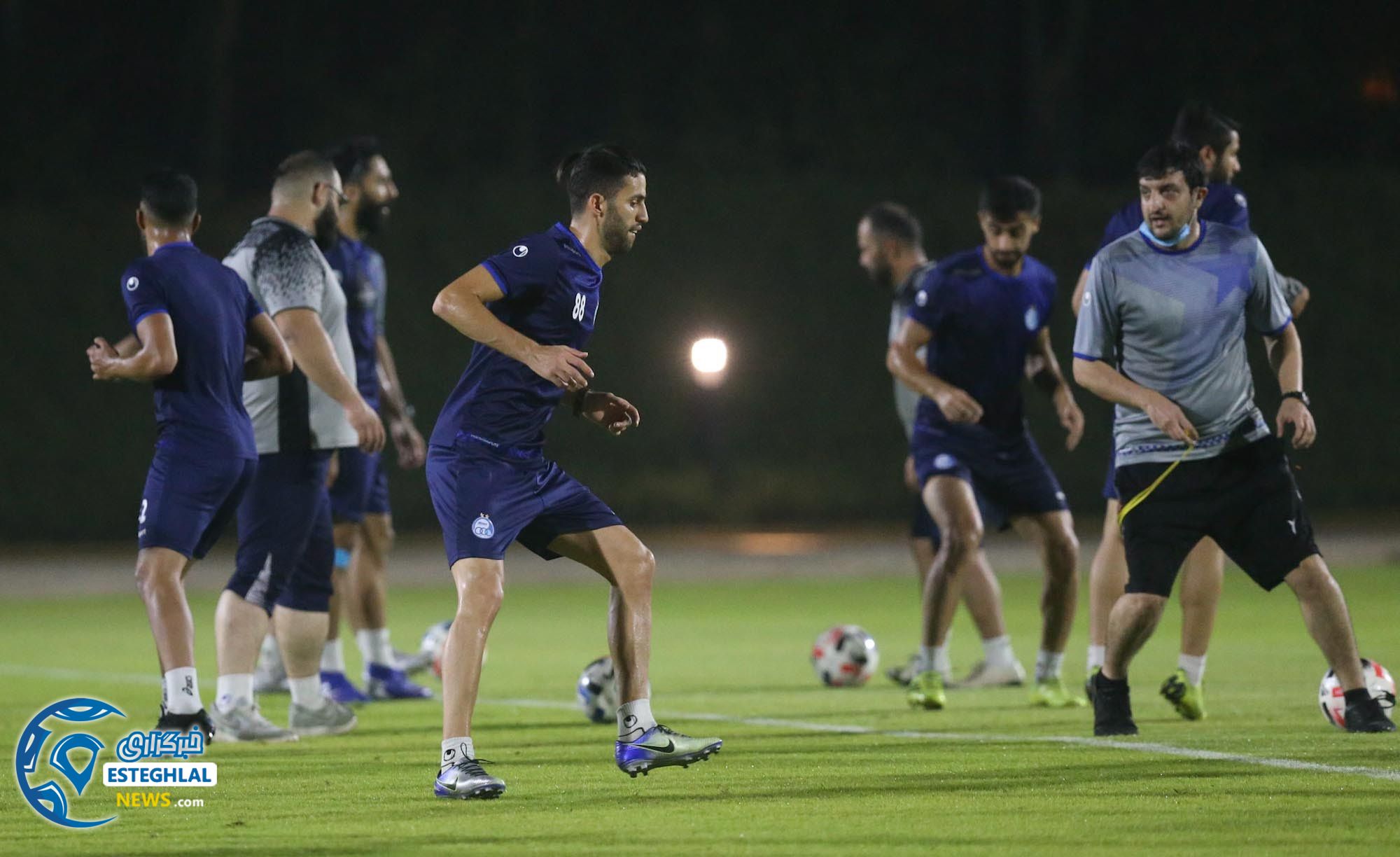 تمرین استقلال در دوحه