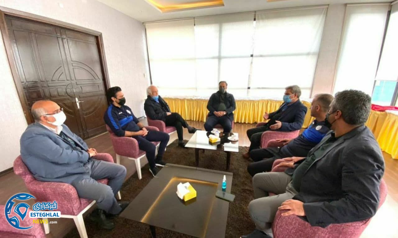 حواشی دیدار پیکان و استقلال 