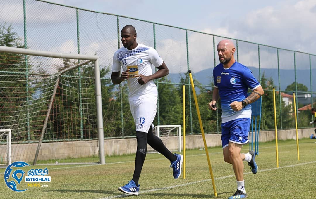 تمرین استقلال