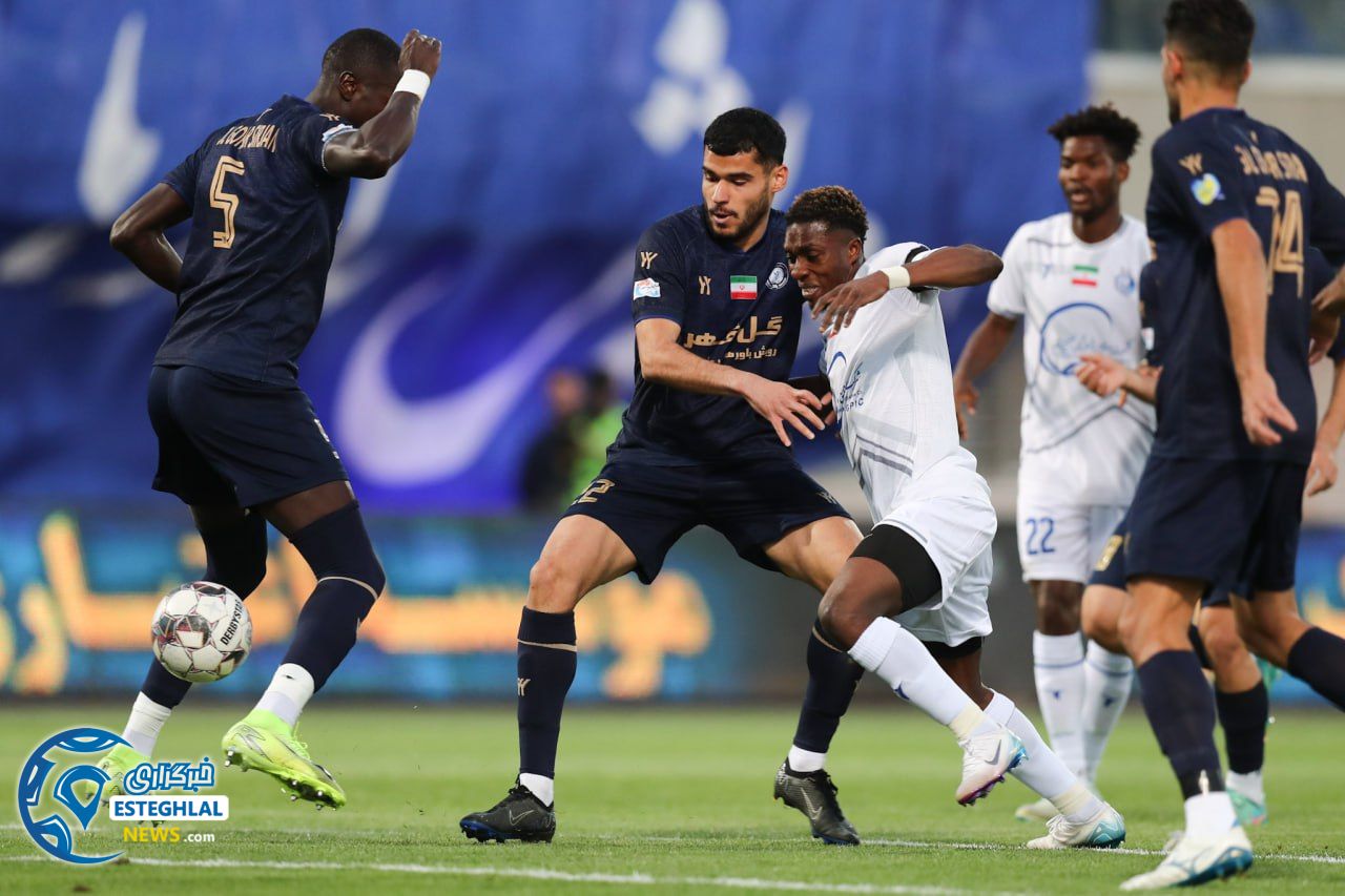 گل گهر 1-0 استقلال