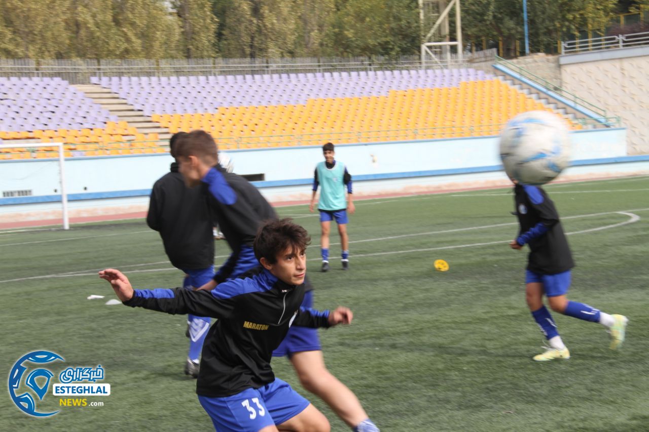 تیم نونهالان استقلال