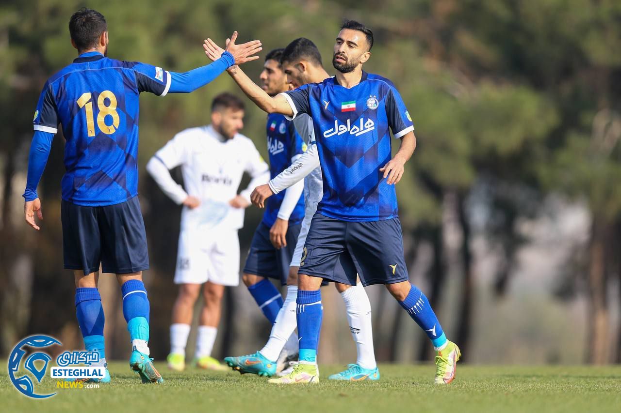 دیدار دوستانه استقلال و ملوان بندرانزلی