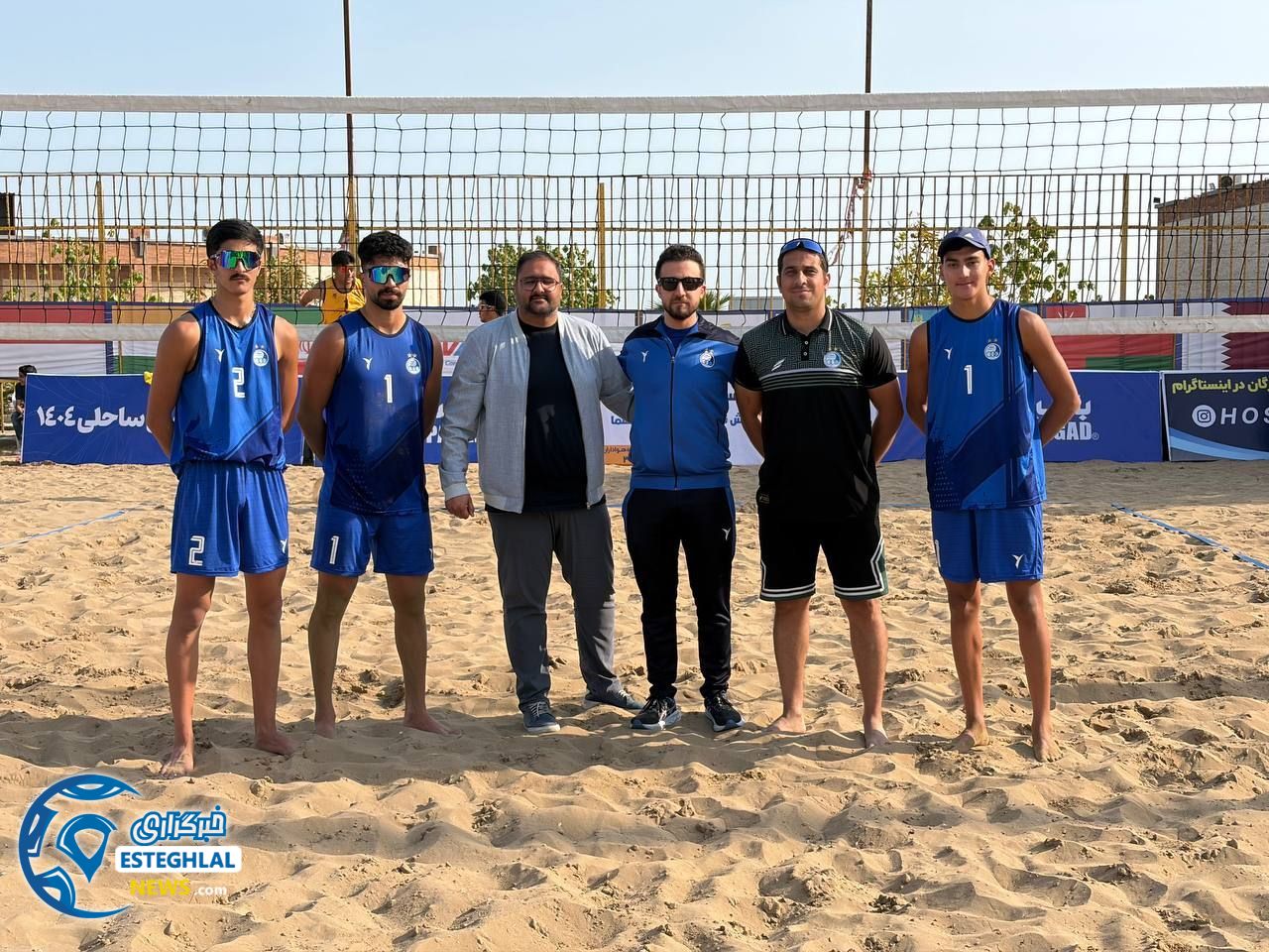 تیم والیبال ساحلی استقلال مشهد