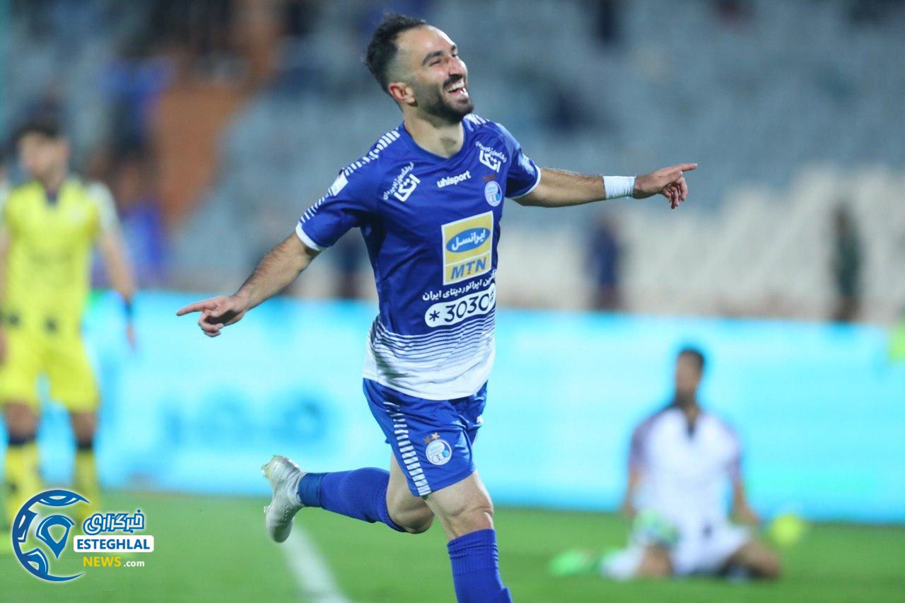 دیدار استقلال و فجر سپاسی