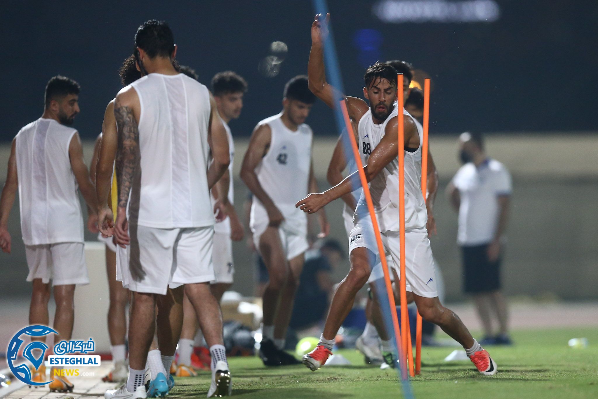 تمرین استقلال