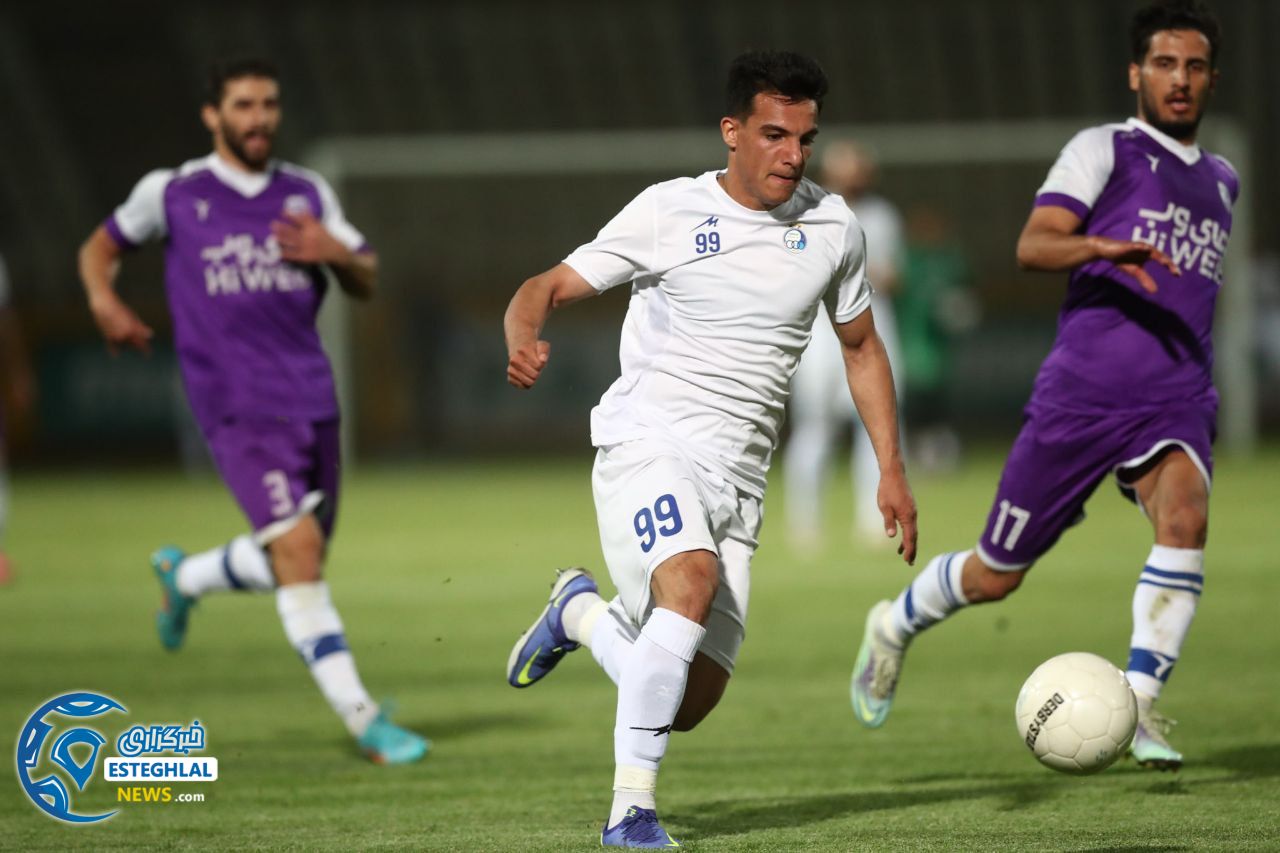 دیدار تدارکاتی هوادار و استقلال