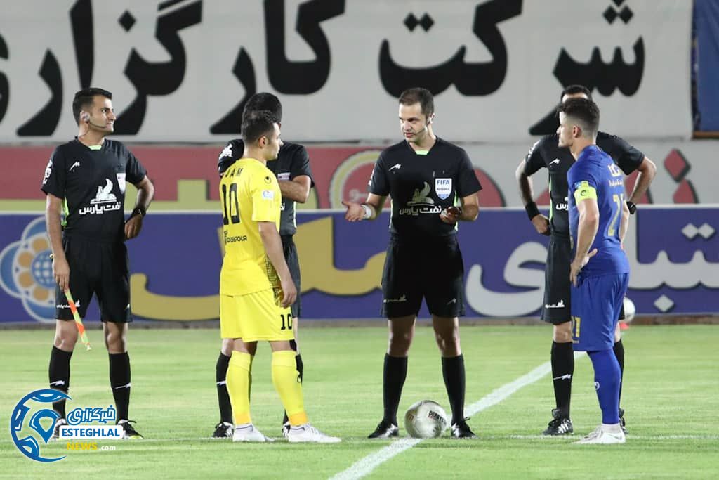 دیدار پارس جنوبی جم و استقلال