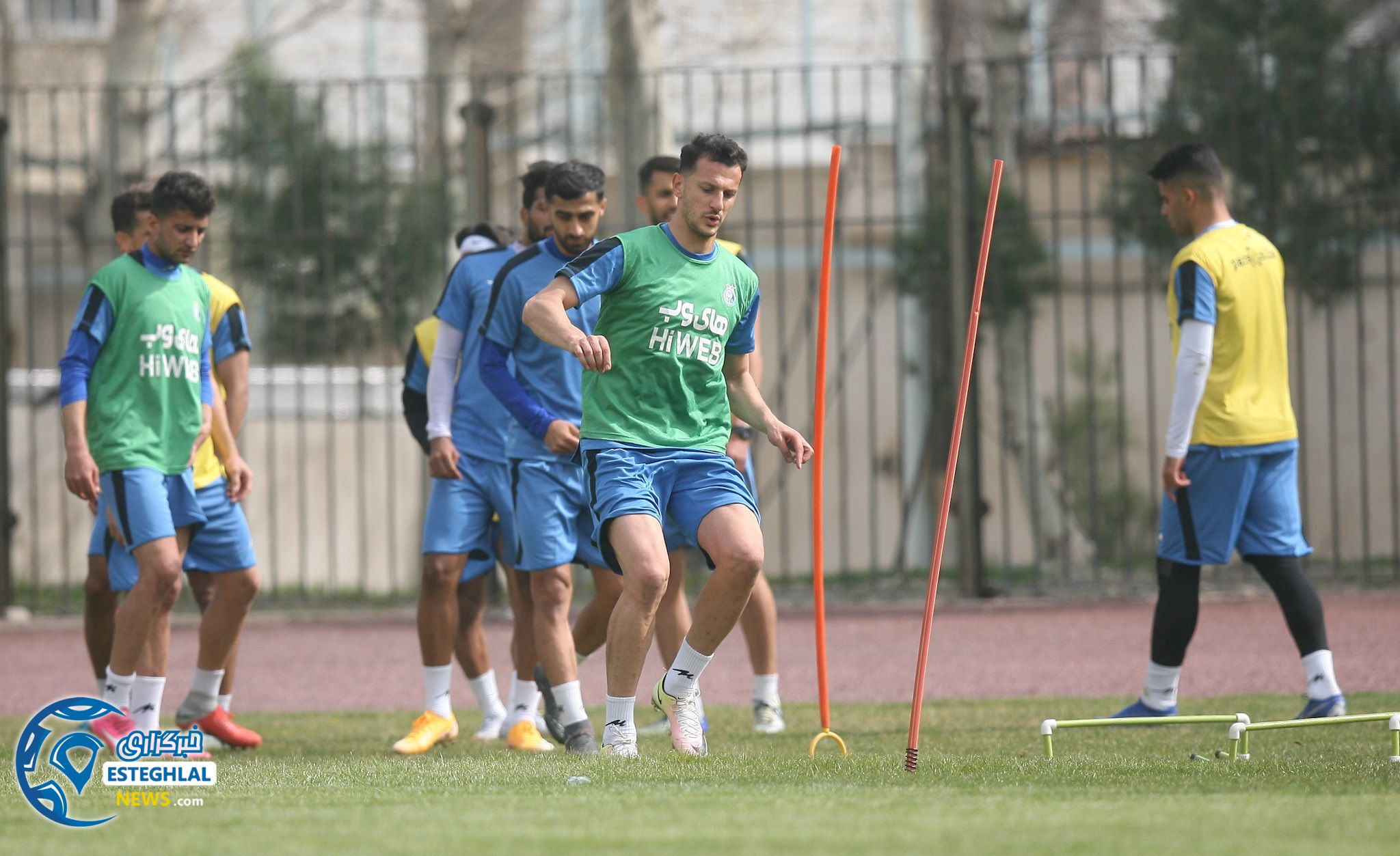 تمرین استقلال