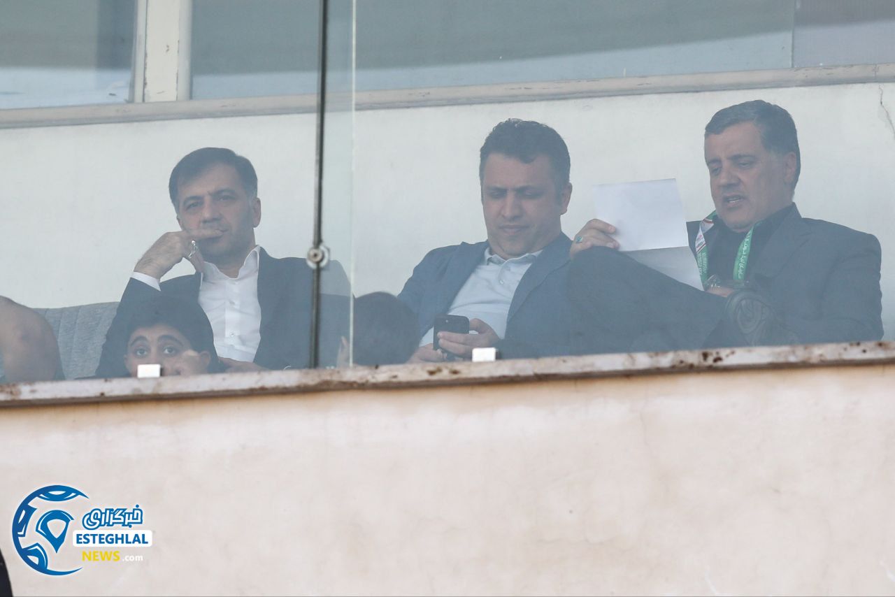 حواشی دیدار استقلال و تراکتور