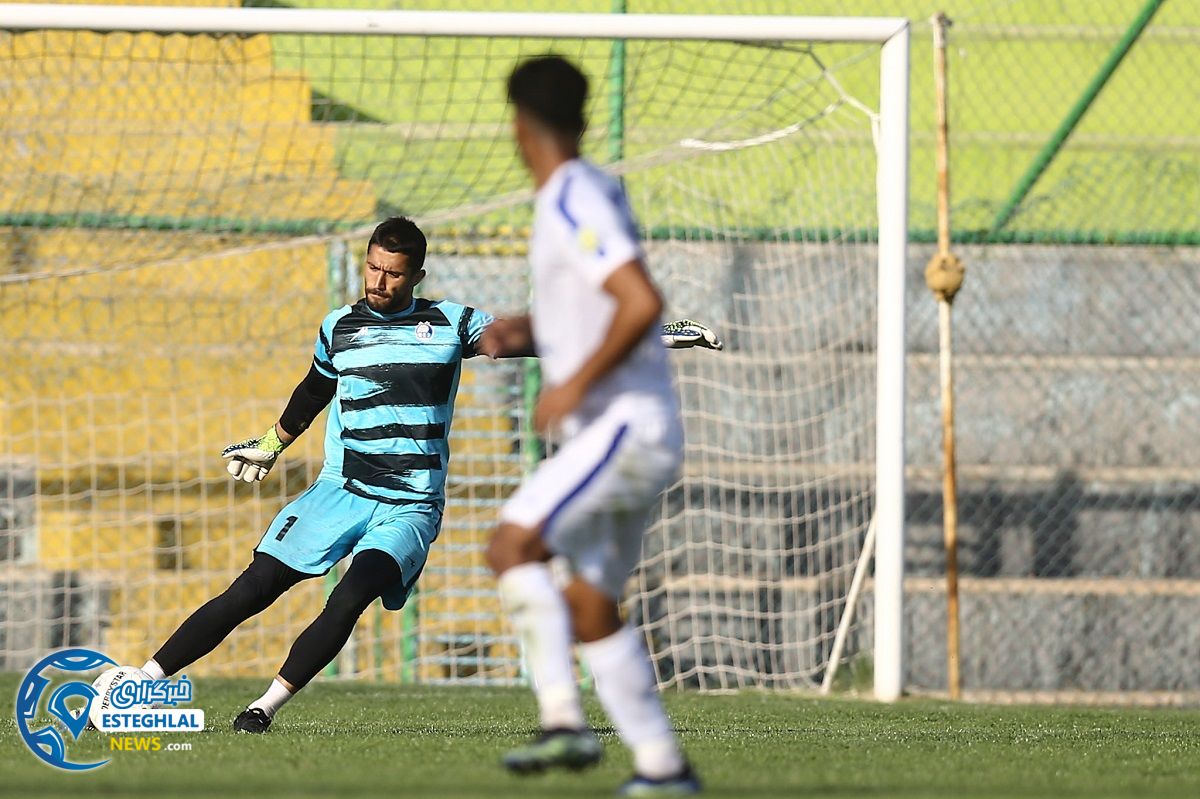 دیدار دوستانه استقلال و پیکان