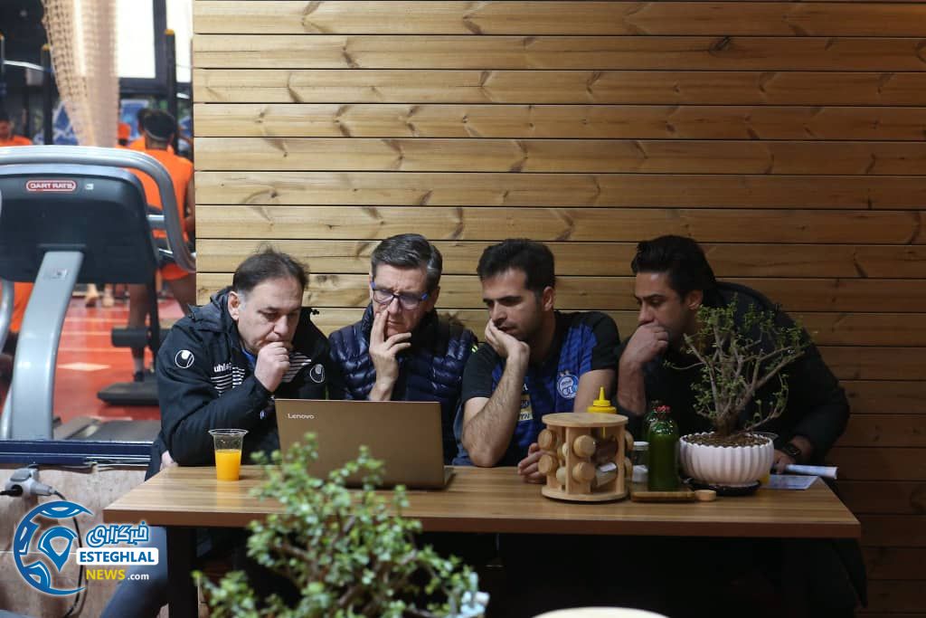 تمرین استقلال