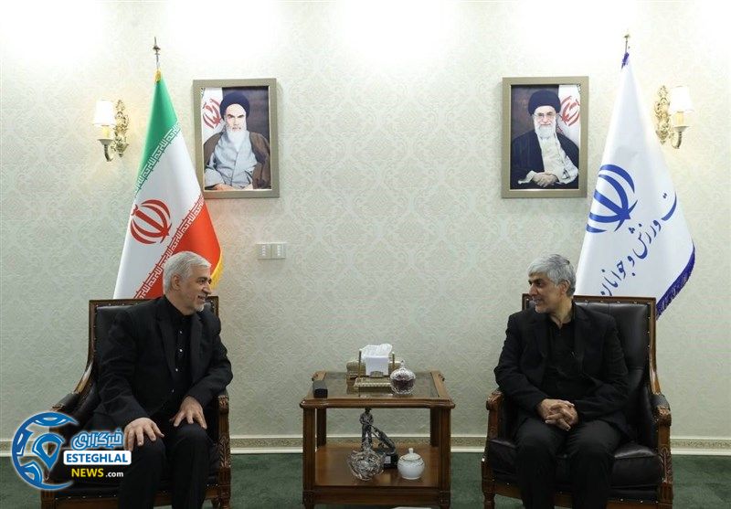 کیومرث هاشمی