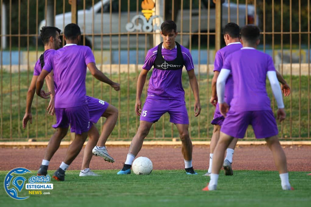 تمرین استقلال