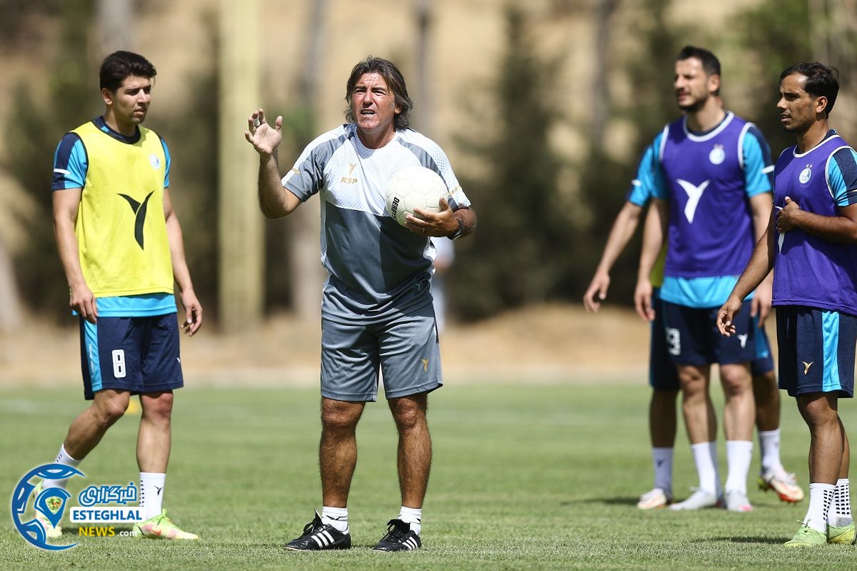 تمرین استقلال