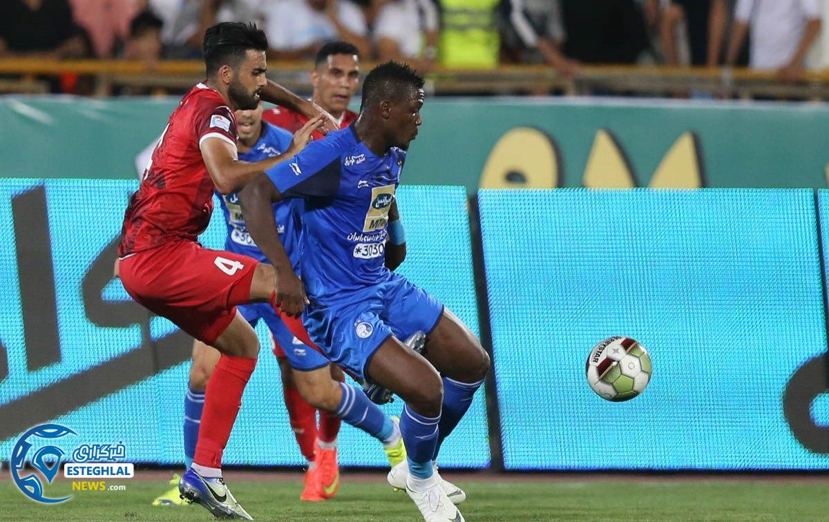 دیدار استقلال و تراکتورسازی