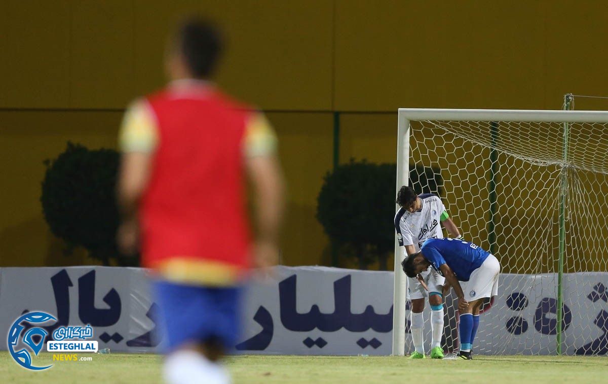 دیدار استقلال و نفت آبادان