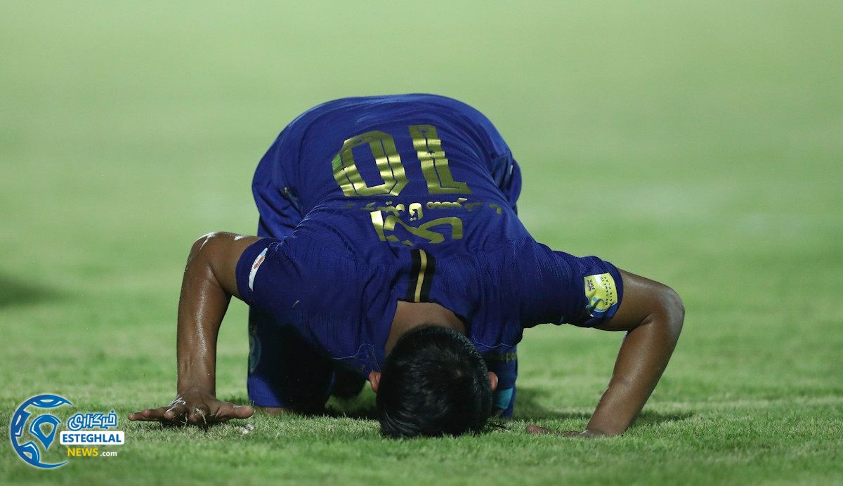 دیدار شاهین و استقلال