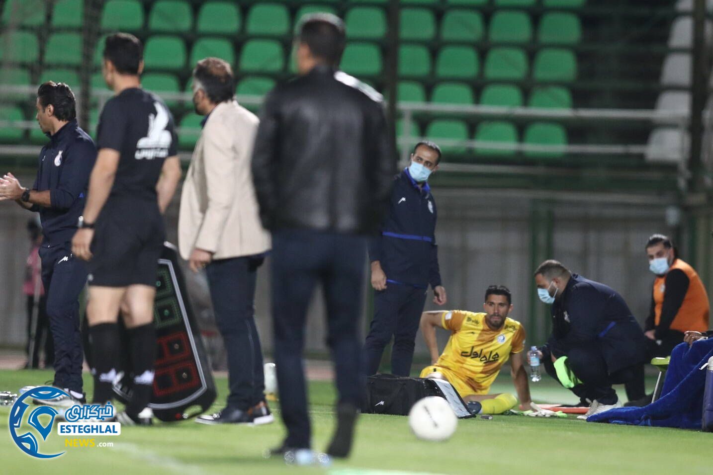 ذوب آهن اصفهان و استقلال(تاج) ایران