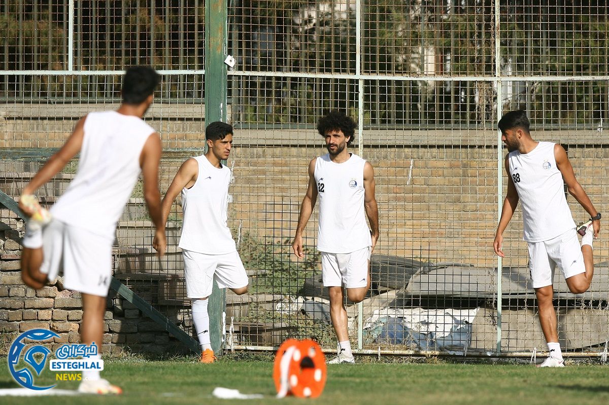 تمرین استقلال