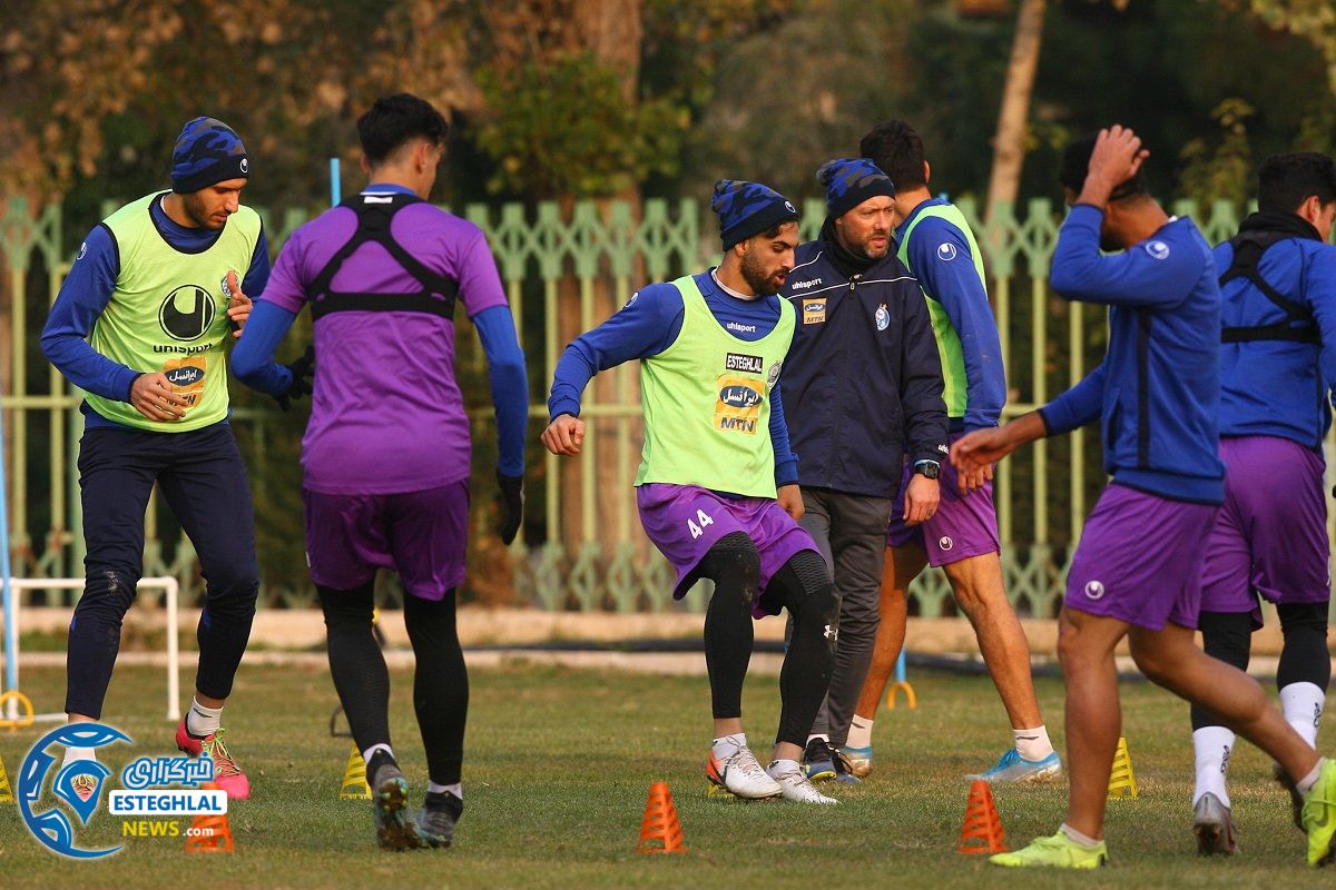 تمرین استقلال