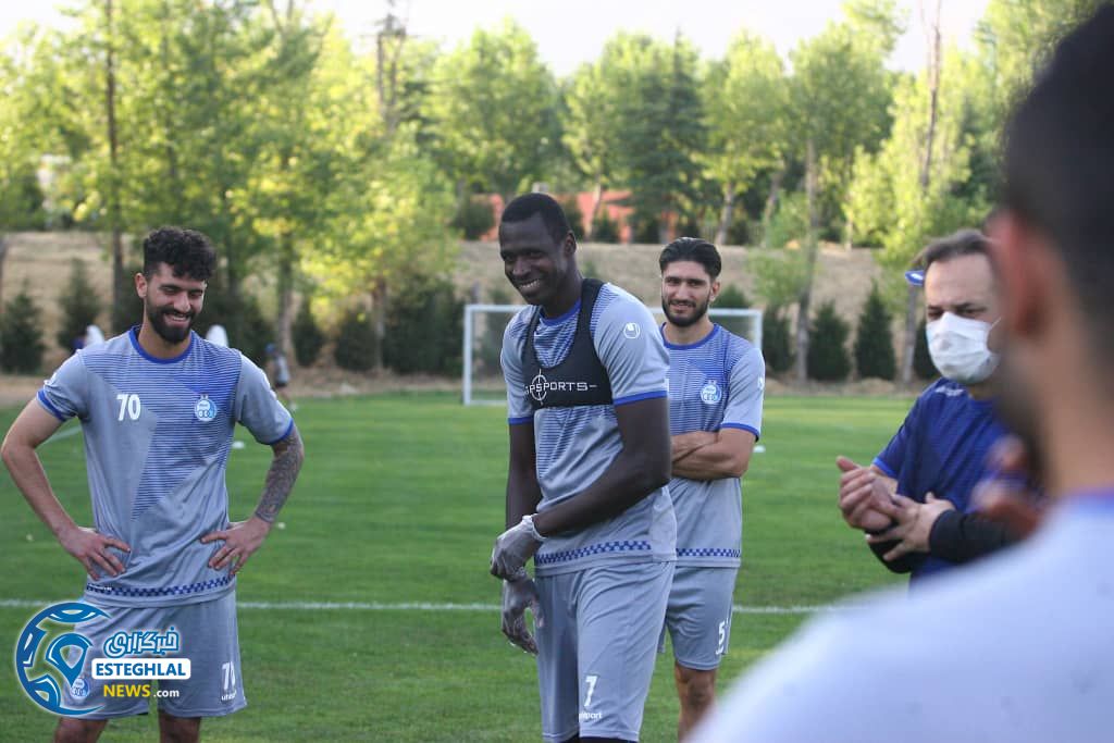 تمرین استقلال