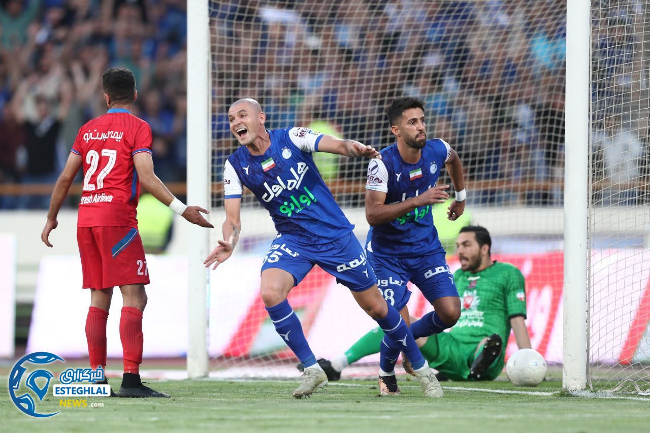 استقلال 4-0 نساجی