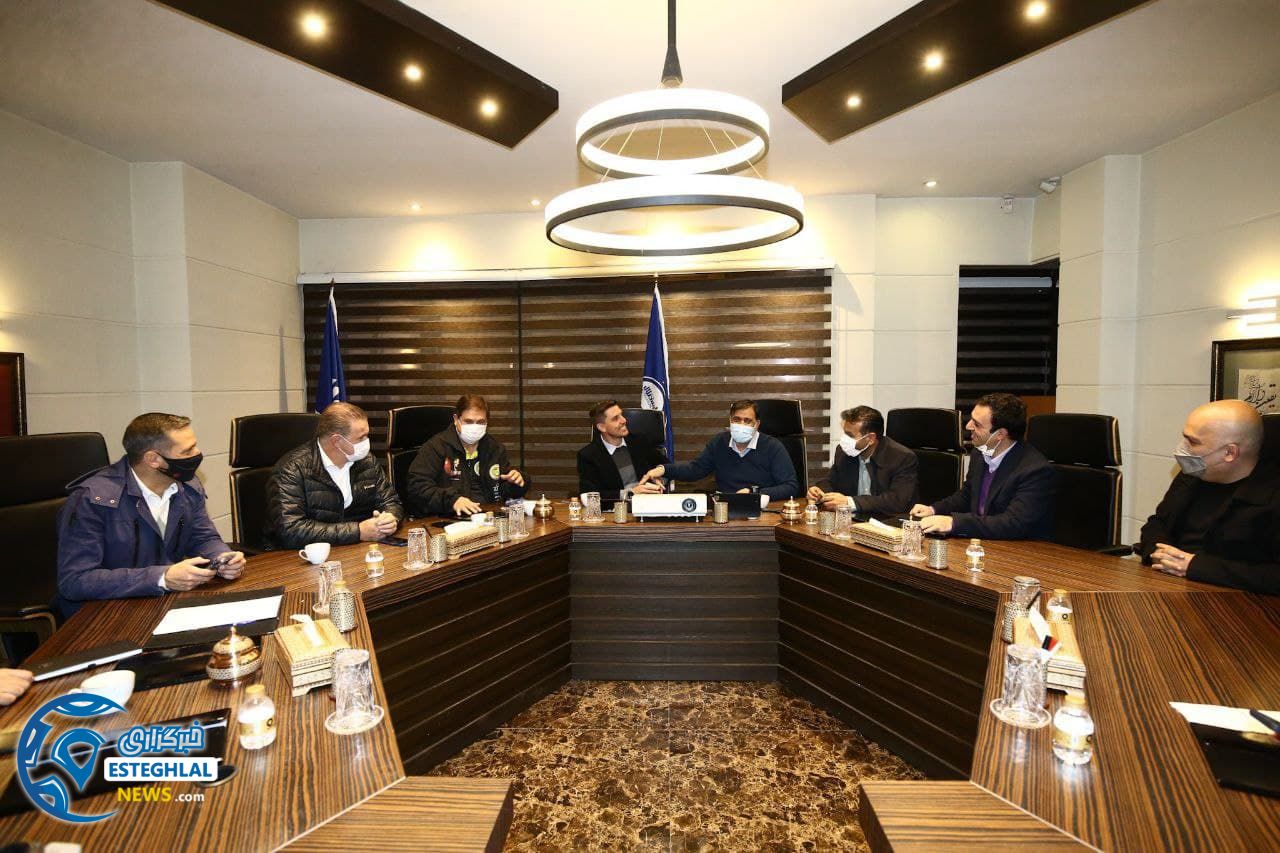 فابیو جانواریو و سردار آجورلو