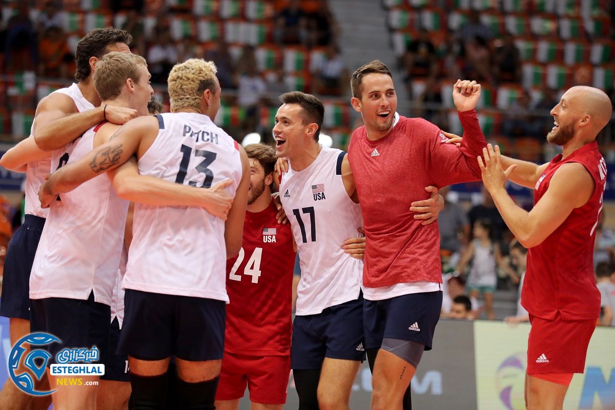 دیدار تیم های ملی والیبال ایران و امریکا