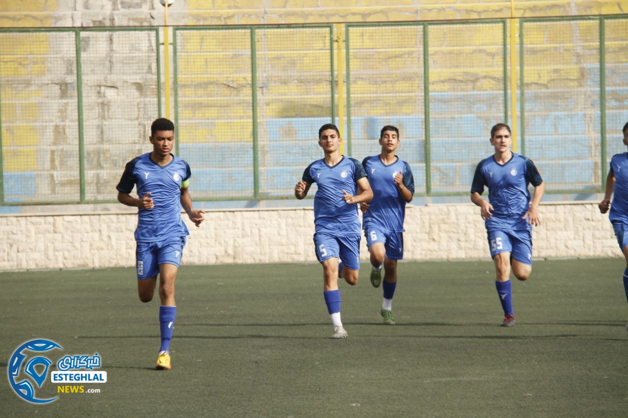 تیم نونهالان استقلال