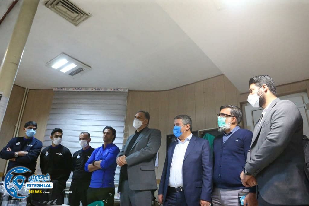 معارفه فرهاد مجیدی