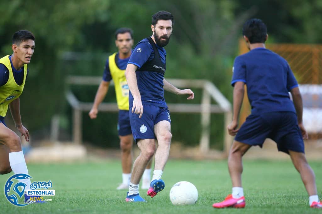 تمرین استقلال