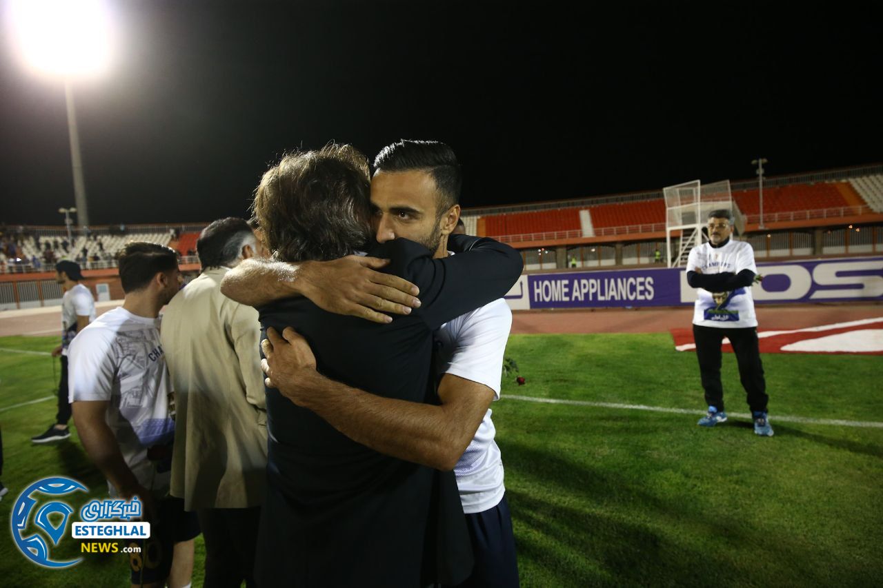 حواشی دیدار استقلال و نساجی