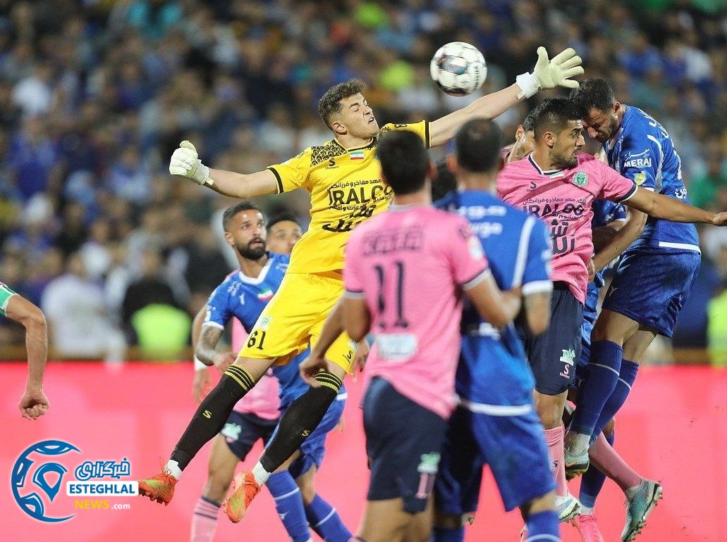 استقلال(تاج) 1-0 آلومینیوم اراک