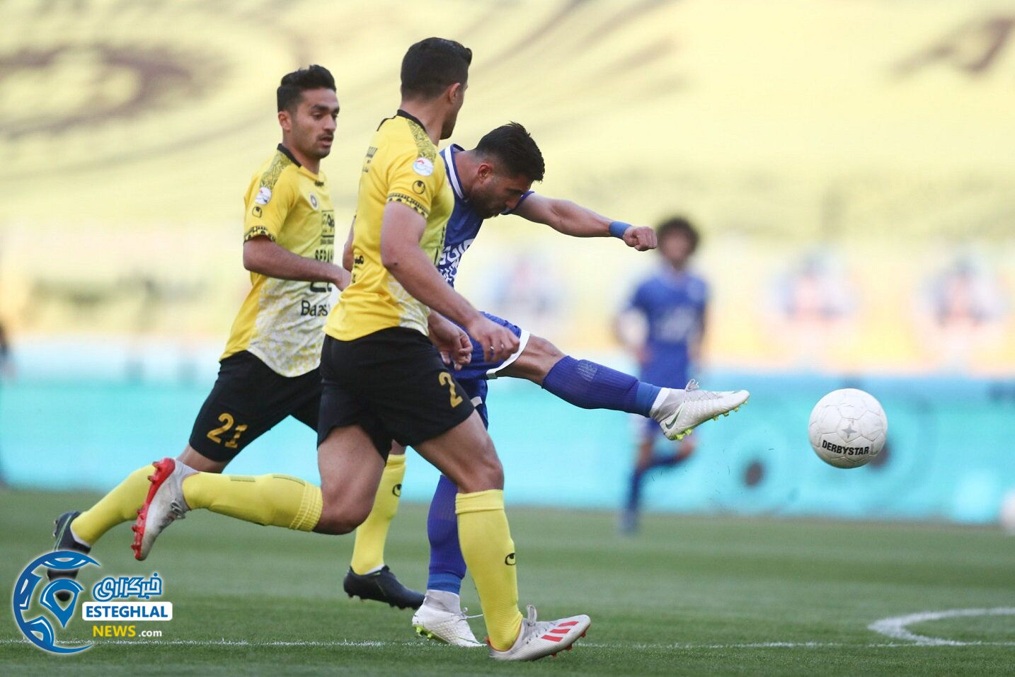 سپاهان 2-0 استقلال