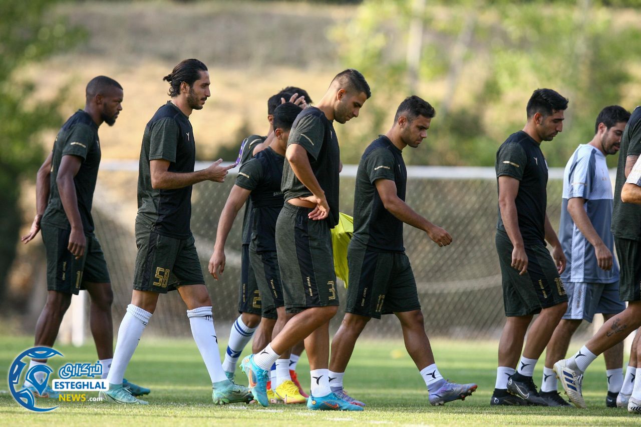 تمرین استقلال