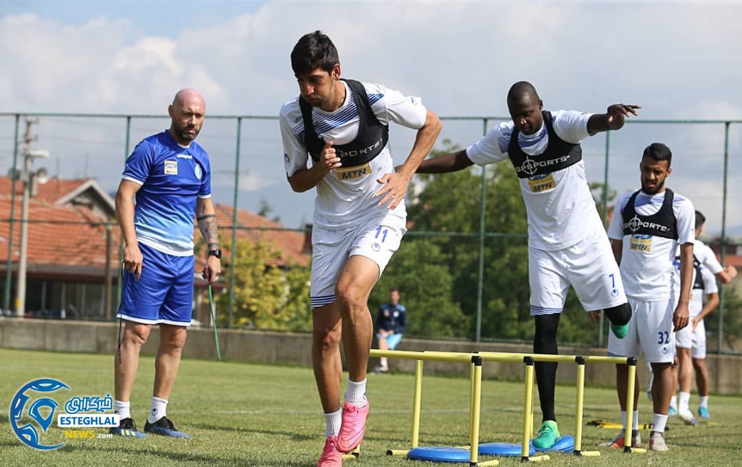 تمرین استقلال