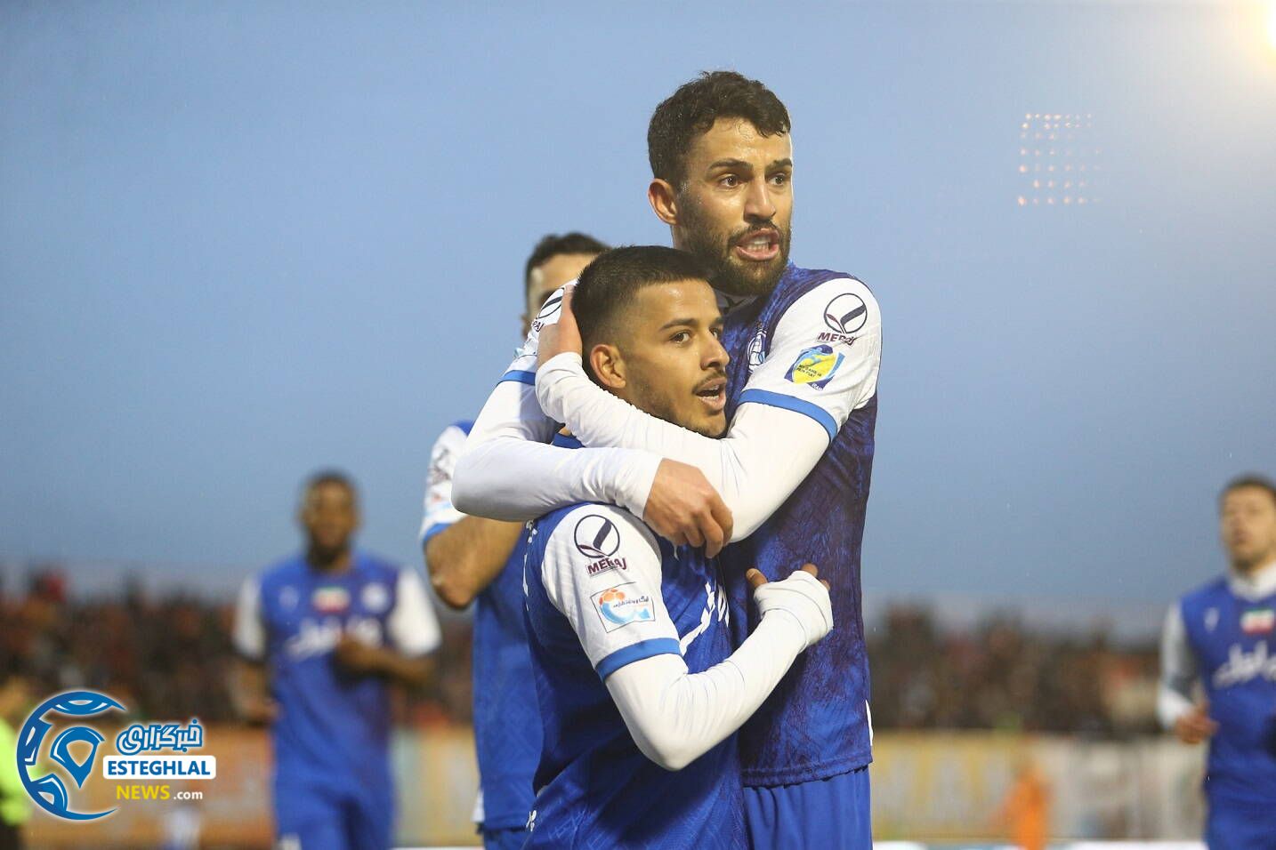 مس کرمان 2-3 استقلال