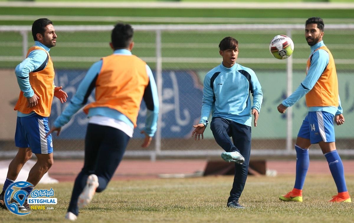 تمرین استقلال