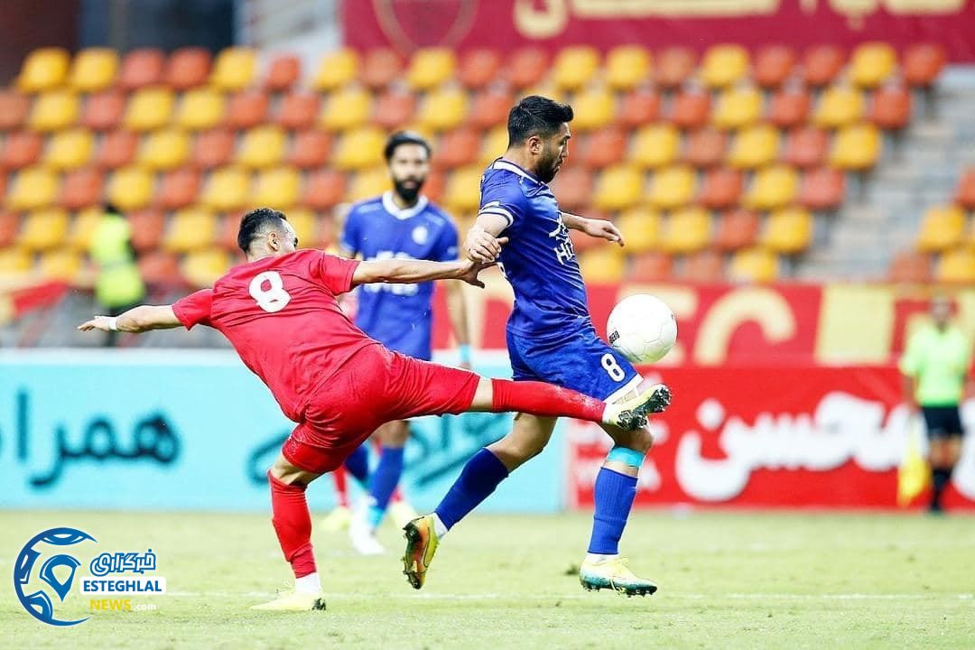 دیدار فولاد خوزستان و استقلال