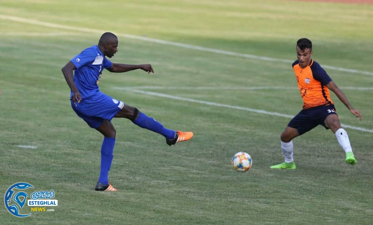 استقلال و بادران