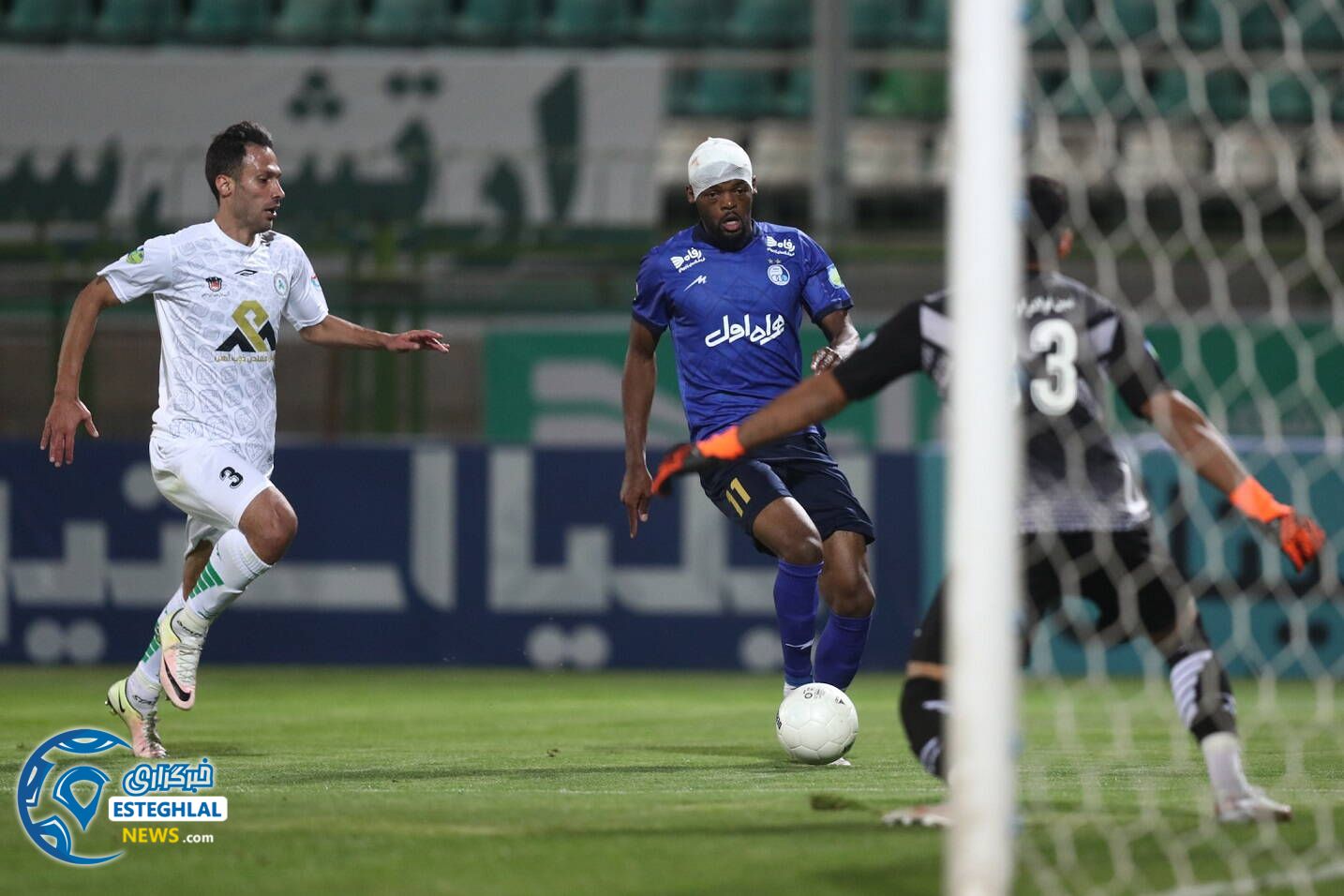 ذوب آهن اصفهان و استقلال(تاج) ایران