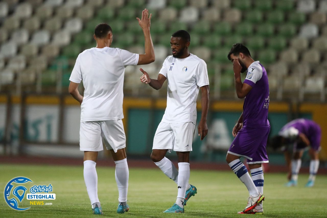 دیدار تدارکاتی هوادار و استقلال