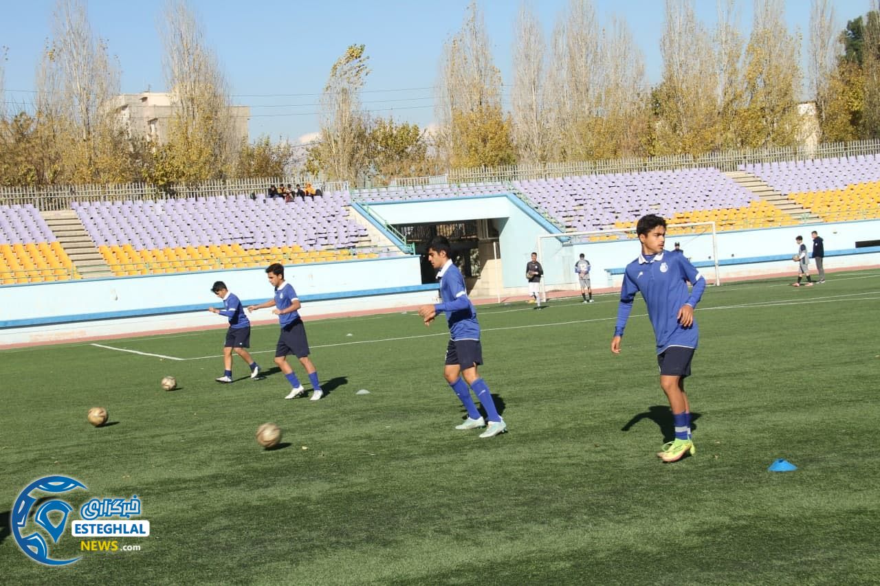 تیم نونهالان استقلال