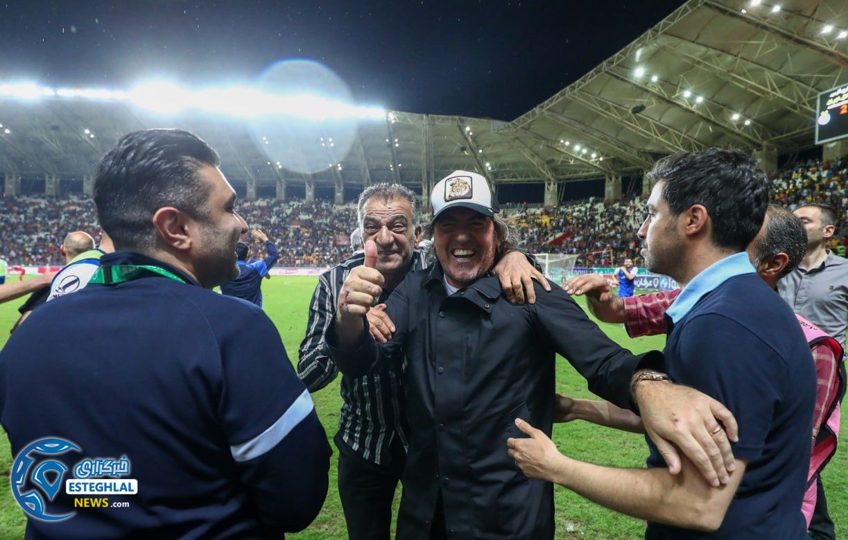 فولاد 0-2 استقلال