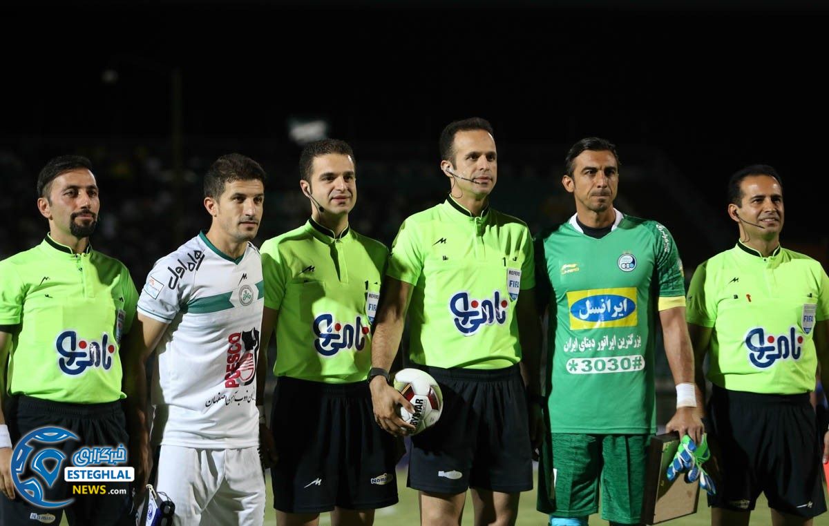 دیدار ذوب آهن و استقلال