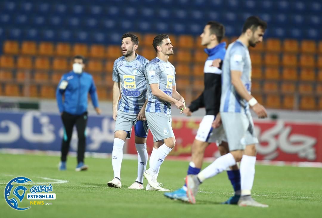 دیدار گل گهر و استقلال