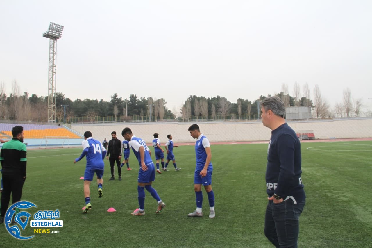 تیم نوجوانان استقلال