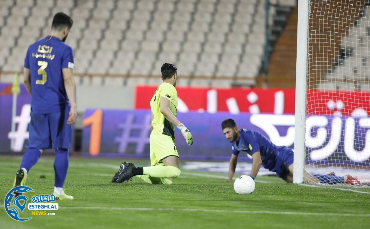 دیدار استقلال و ذوب آهن